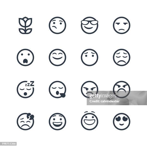 stockillustraties, clipart, cartoons en iconen met schattig lijn kunst emoticons set - build presents jeremy burge creator of world emoji day discussing the emoji movie