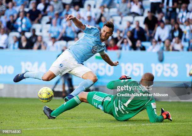 Markus Rosenberg of Malmo FF has a chance to score during the Allsvenskan match between Malmo FF and Ostersunds FK at Malmo Stadion on July 14, 2018...