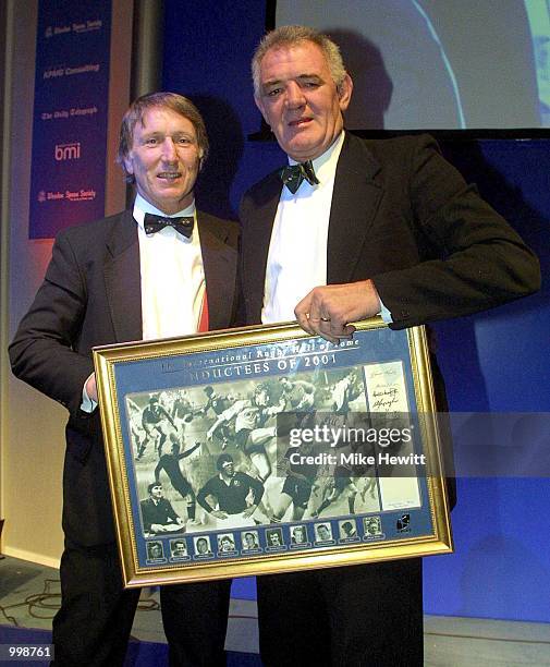 Mervyn Davies of Wales is inducted into Rugby's Hall of Fame at the London Hilton by the legendary JPR Williams. +DIGITAL IMAGE+ Mandatory Credit:...