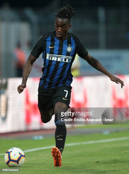 Yann Karamoh of FC Internazionale controls the ball during the pre-season friendly match between Lugano and FC Internazionale on July 14, 2018 in...