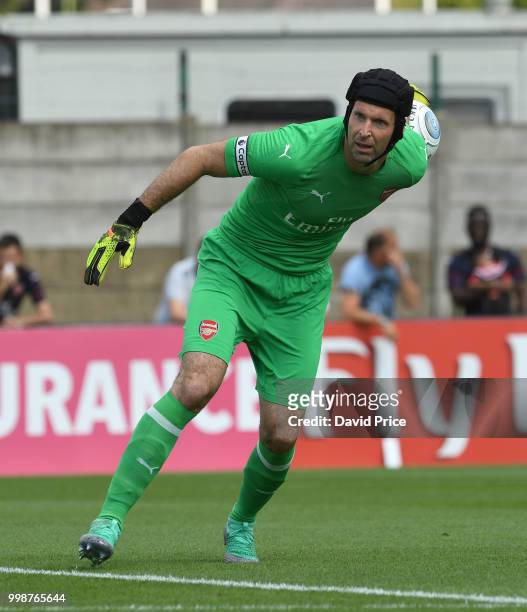 Petr Cech of Arsenal during the match between Borehamwood and Arsenal at Meadow Park on July 14, 2018 in Borehamwood, England.
