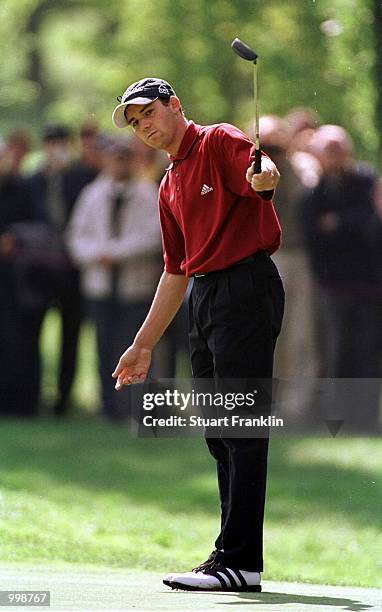 Sergio Garcia of Spain in action on the 5th hole during the third round of the Lancome Trophy at the St-Nom-la-Breteche Golf Club, Paris, France....