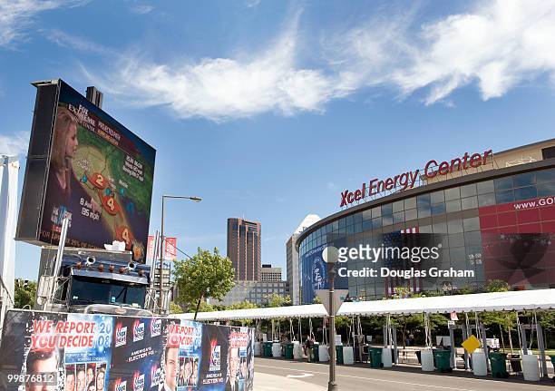 News flashes across a "Jumbo Tron" about the path of Hurricane Gustav at the Republican National Convention in St. Paul which is being held at the...