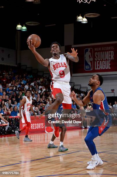 Antonio Blakeney of the Chicago Bulls goes to the basket against the Detroit Pistons during the 2018 Las Vegas Summer League on July 14, 2018 at the...