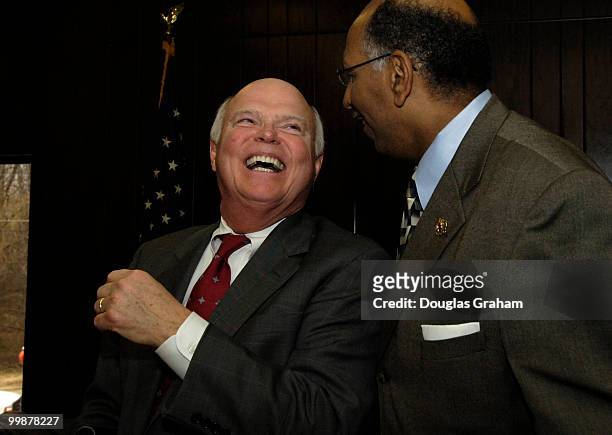 Secretary of the Environment for Maryland Ken Philbrick and Lt. Governor, Michael S. Steele talk during a town hall meeting at Morningside Volunteer...