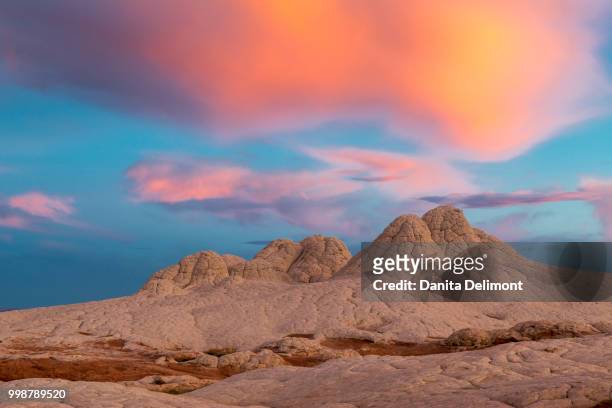 stunning clouds at sunrise, vermillion cliffs, white pocket wilderness, arizona, usa - vermilion cliffs imagens e fotografias de stock