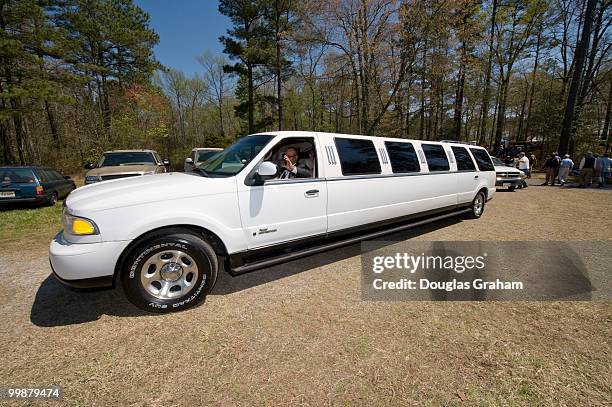 Well wishers wait for Mark Warner to arrive at the Wakefield Shad Planking, April 16, 2008 in Wakefield, Virginia.