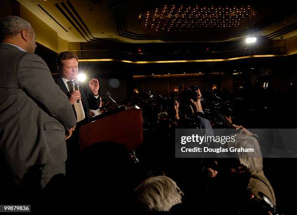 Senate candidate Jim Webb speaks to supporters at a celebration in Vienna, Virginia. November 7, 2006.