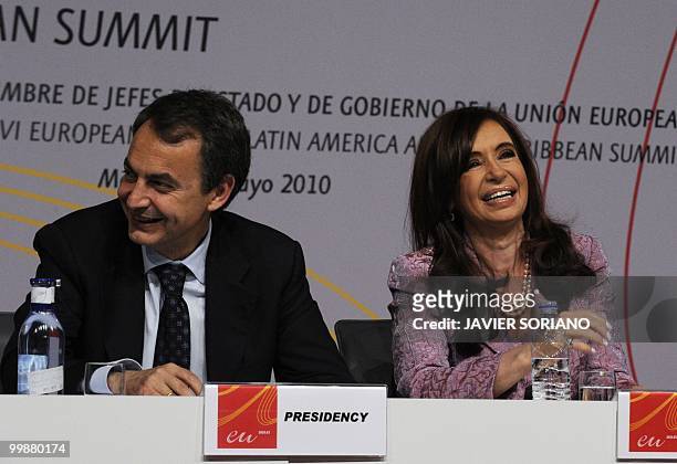 Spain's Prime Minister Jose Luis Rodriguez Zapatero and Argentina's President Cristina Fernandez de Kirchner attend the closing session of the Sixth...