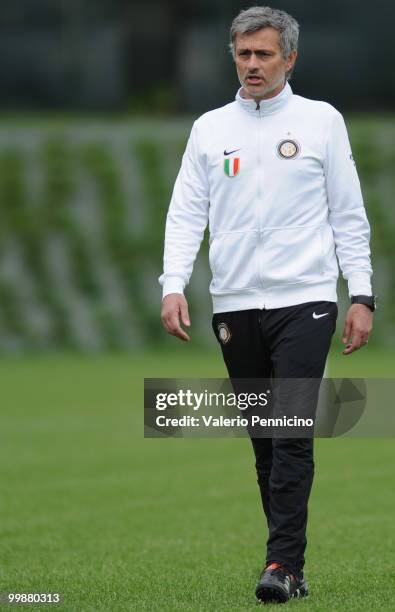 Internazionale Milano head coach Jose Mourinho attends an FC Internazionale Milano training session during a media open day on May 18, 2010 in...