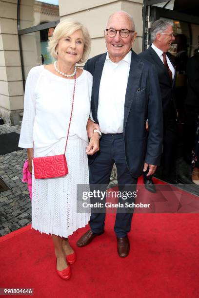 Dr. Peter Lanz and his wife Inge Wrede Lanz during the Mercedes-Benz reception at 'Klassik am Odeonsplatz' on July 14, 2018 in Munich, Germany.