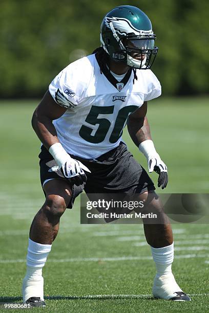 Linebacker Ernie Sims of the Philadelphia Eagles participates in drills during mini-camp practice on April 30, 2010 at the NovaCare Complex in...