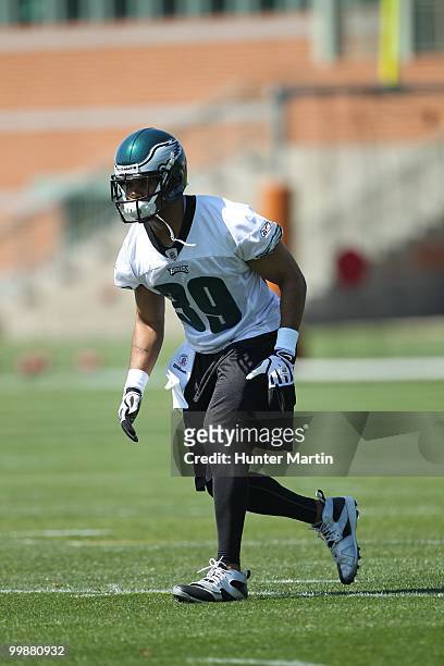 Safety Quintin Demps of the Philadelphia Eagles participates in drills during mini-camp practice on April 30, 2010 at the NovaCare Complex in...