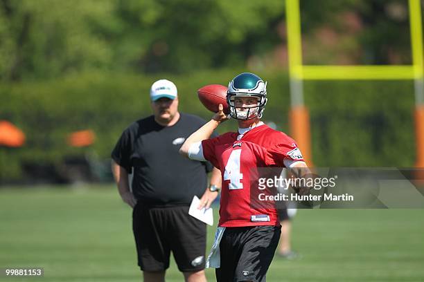 Quarterback Kevin Kolb of the Philadelphia Eagles participates in drills during mini-camp practice on April 30, 2010 at the NovaCare Complex in...