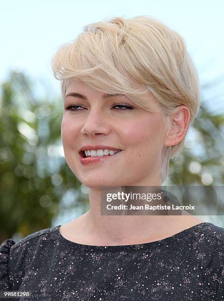 Michelle Williams attends the 'Blue Valentine' Photo Call held at the Palais des Festivals during the 63rd Annual International Cannes Film Festival...