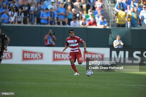 David Ferreira of FC Dallas plays the ball during the game against Philadelphia Union on May 15, 2010 at Lincoln Financial Field in Philadelphia,...