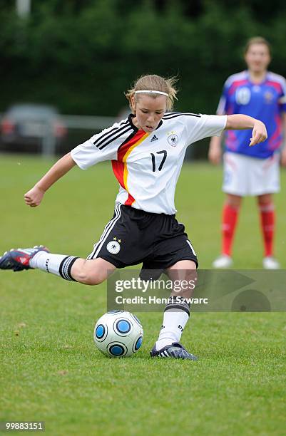 Germany's Linda Dallmann shoots the ball during the U16 women international friendly match between France and Germany at Parc des Sports stadium on...