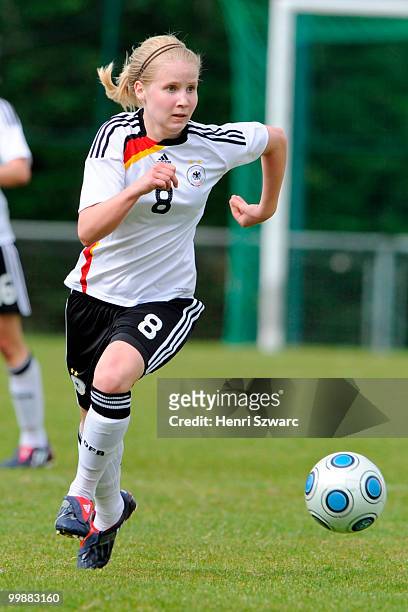 Germany's Elisabeth Scherzberg runs with the ball during the U16 women international friendly match between France and Germany at Parc des Sports...