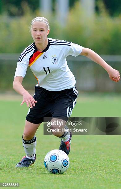 Selina Hunerfauth of Germany runs with the ball during the U16 Women international friendly match between France and Germany at Parc des Sports...