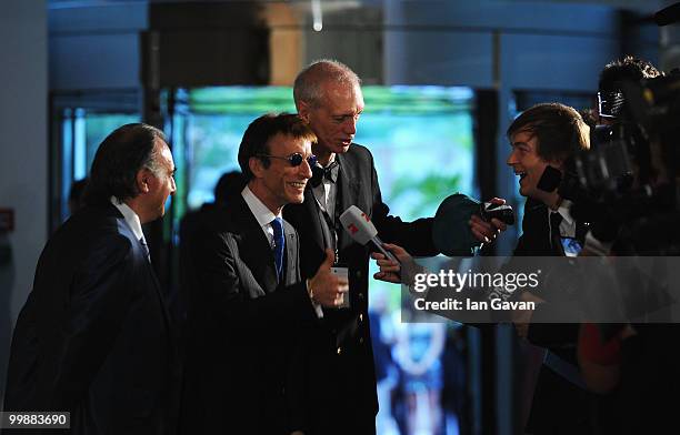 Bee Gees member Robin Gibb attends the World Music Awards 2010 at the Sporting Club on May 18, 2010 in Monte Carlo, Monaco.