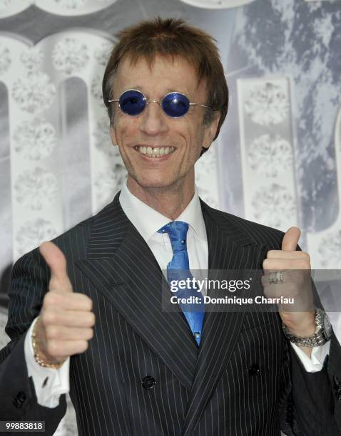 Musician Robin Gibb attends the World Music Awards 2010 at the Sporting Club on May 18, 2010 in Monte Carlo, Monaco.