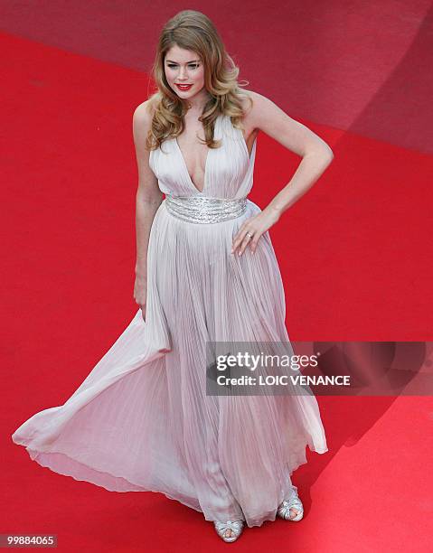 Dutch model Doutzen Kroes arrives for the screening of "Des Hommes et des Dieux" presented in competition at the 63rd Cannes Film Festival on May 18,...