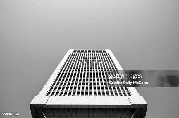 standalone - standalone stock pictures, royalty-free photos & images