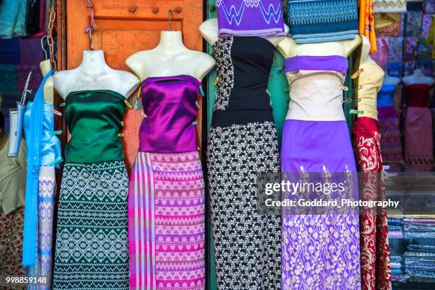 myanmar: bogyoke aung san market - sprawling stock pictures, royalty-free photos & images