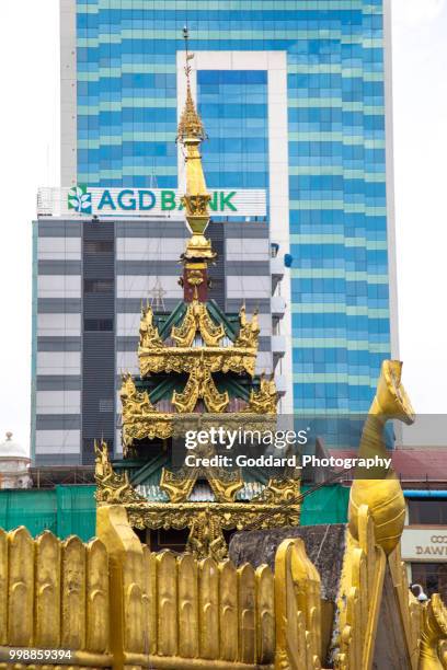 myanmar: sule pagoda - sule pagoda stock pictures, royalty-free photos & images