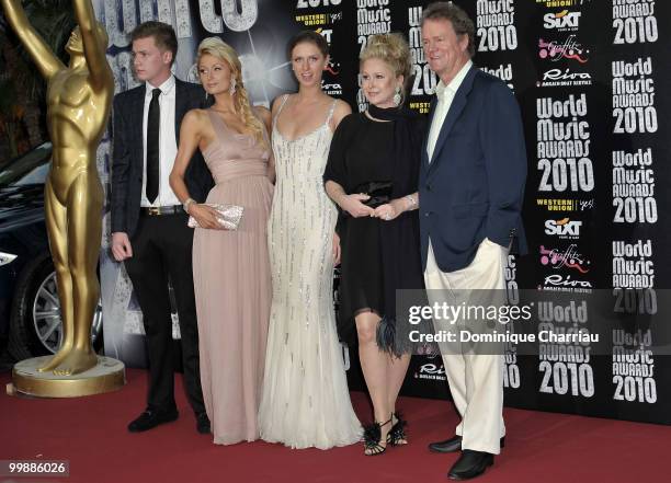 Barron Nicholas Hilton, Paris Hilton, Nicky Hilton, Kathy Hilton and Rick Hilton attend the World Music Awards 2010 at the Sporting Club on May 18,...