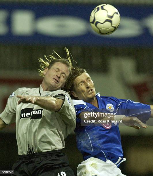 Paul Gascoigne of Everton is challenged by Robbie Savage of Leicester during the Leicester City v Everton FA Barclaycard Premiership match at Filbert...