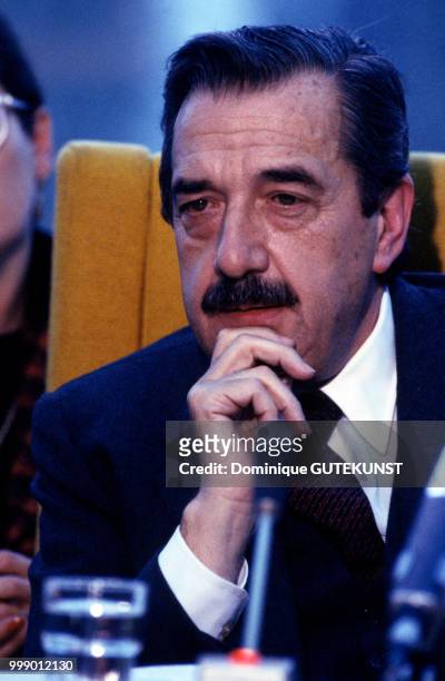Portrait de Raul Alfonsin, homme politique argentin, le 17 octobre 1986 à Starsbourg, France.