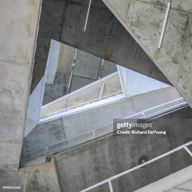 73 Triangulation (Geometry) Stock Photos, High-Res Pictures, and Images ...