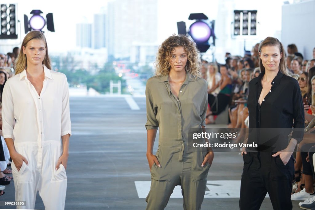 Acacia Resort 2019 - Runway - Paraiso Fashion Fair