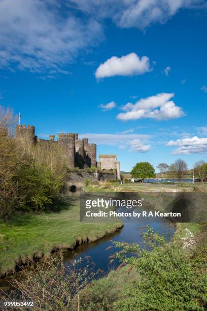 conwy castle, conwy, north wales - kearton stockfoto's en -beelden