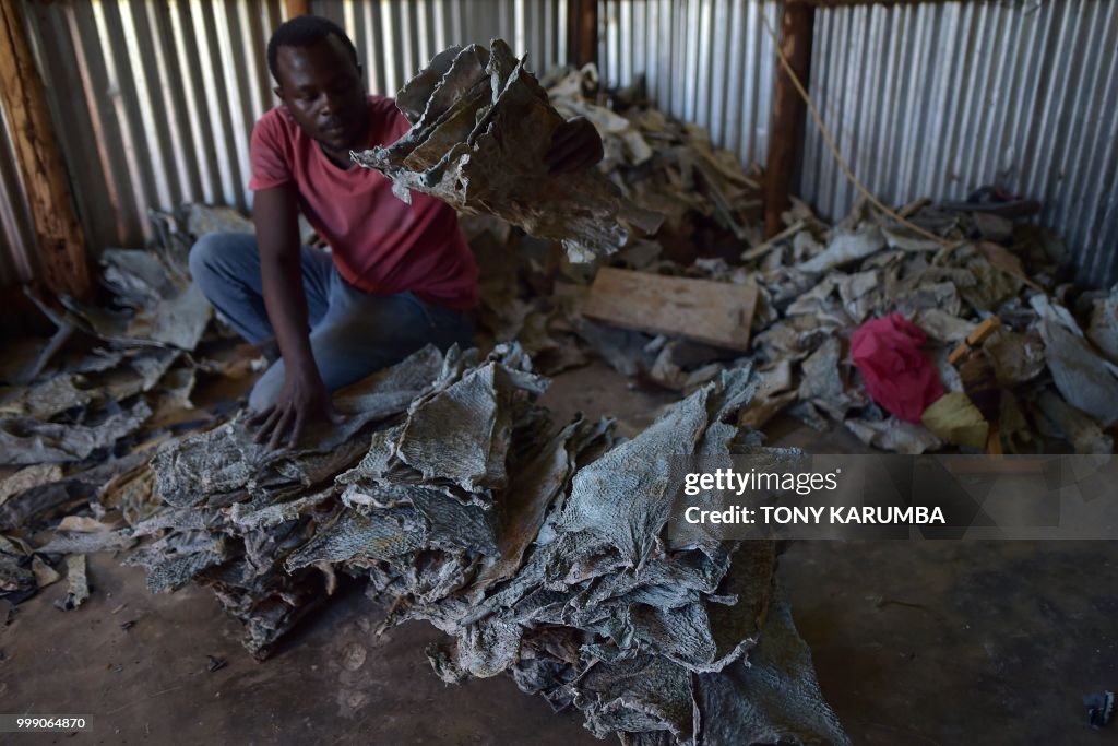 KENYA-FISHING-LEATHER