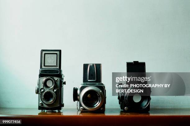 Format Camera Table 543 Table Format Stock Photos, High-Res Pictures, and Images - Getty Images