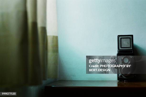 Format Camera Table 551 Table Format Stock Photos, High-Res Pictures, and Images - Getty Images