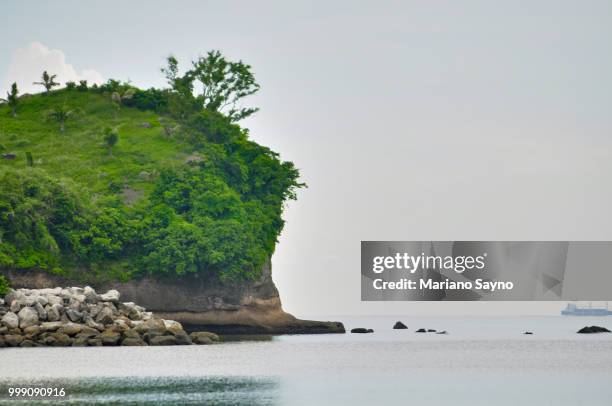 sea shore in beach before sunset - mariano 個照片及圖片檔