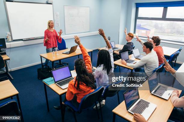 Class Engineeering 31,576 Engineering School Stock Photos, High-Res Pictures, and Images ...