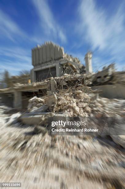 ruins from the demolition of a post office building, angererstrasse 9, economic crisis, munich, bavaria, germany - scheur grond stockfoto's en -beelden