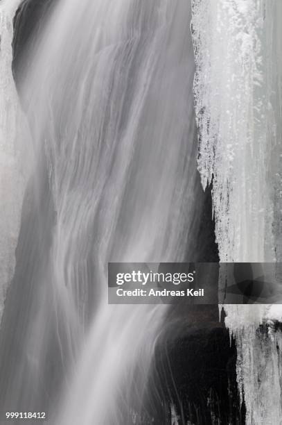 icy triberger wasserfall waterfall, winter, black forest, baden-wuerttemberg, germany - wasserfall stock pictures, royalty-free photos & images