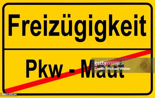 stockillustraties, clipart, cartoons en iconen met city limits sign with the words freizuegigkeit and pkw - maut, german for freedom of movement and car toll, symbolic image for the right to the freedom of movement through the rejection of a car toll - pkw