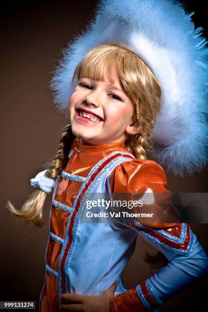 --funkenmariechen--, dancing girl in rhenish carnival - funkenmariechen stock-fotos und bilder