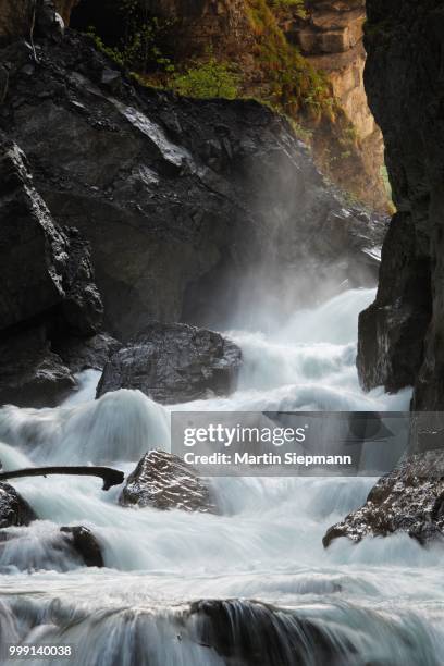 partnachklamm gorge, partnach river, garmisch-partenkirchen, werdenfelser land region, wetterstein range, upper bavaria, bavaria, germany - werdenfelser land fotografías e imágenes de stock