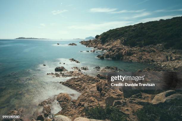 spiaggia del principe - spiaggia stock pictures, royalty-free photos & images