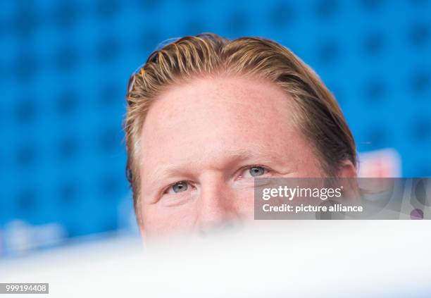 Dpatop - Markus Gisdol, coach of the soccer club Hamburger SV is speaking at a press conference ahead of the start of the new bundesliga season in...