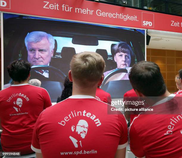 Photo of German Chancellor Angela Merkel and CSU leader Horst Seehofer during a presentation for the SPD election campaign at Willy-Brandt-Haus in...