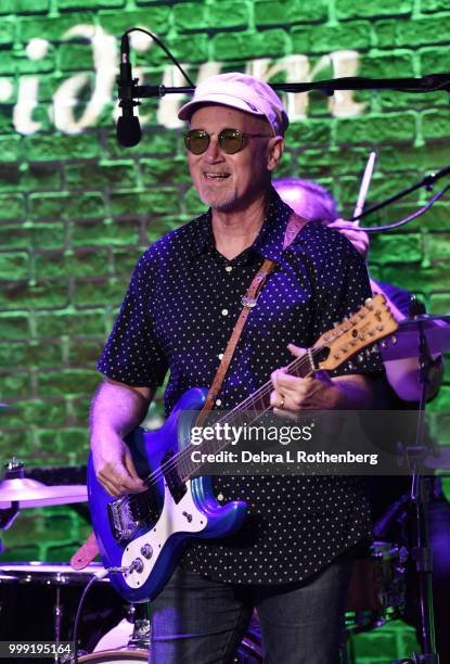 The Smithereens' lead singer, Pat DiNizio, recently passed away and the band is back out on tour with Marshall Crenshaw taking over the lead vocals...