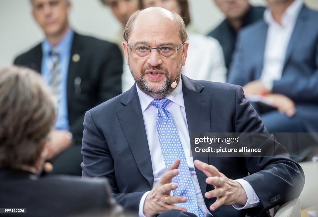 Martin Schulz at Phoenix Forum Politik